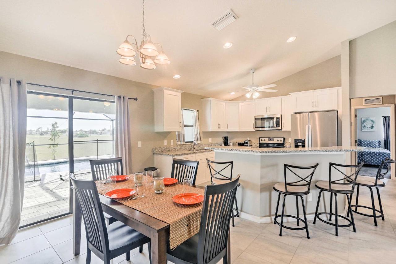 Central Cape Coral House With Private Screened Pool! エクステリア 写真