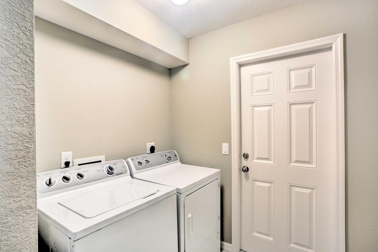 Central Cape Coral House With Private Screened Pool! エクステリア 写真